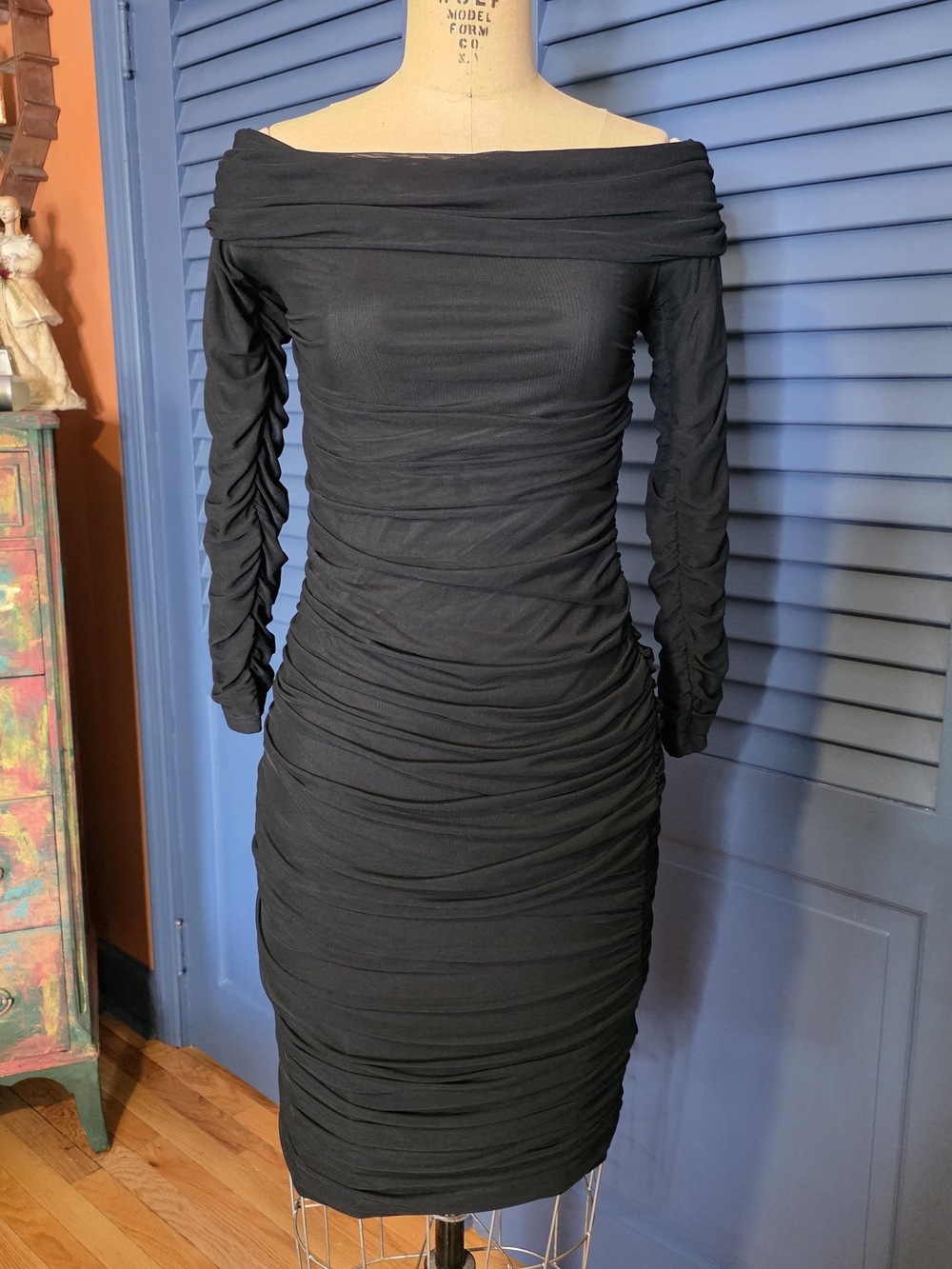 NWT Designer Sample Black Off-the-Shoulder Ruched Mesh Bodycon Dress - Medium